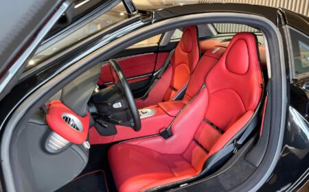 Mercedes-Benz SLR McLaren 5.4 2006 6,000km