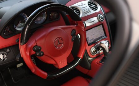 Mercedes-Benz SLR McLaren 5.4 2006 26,000km