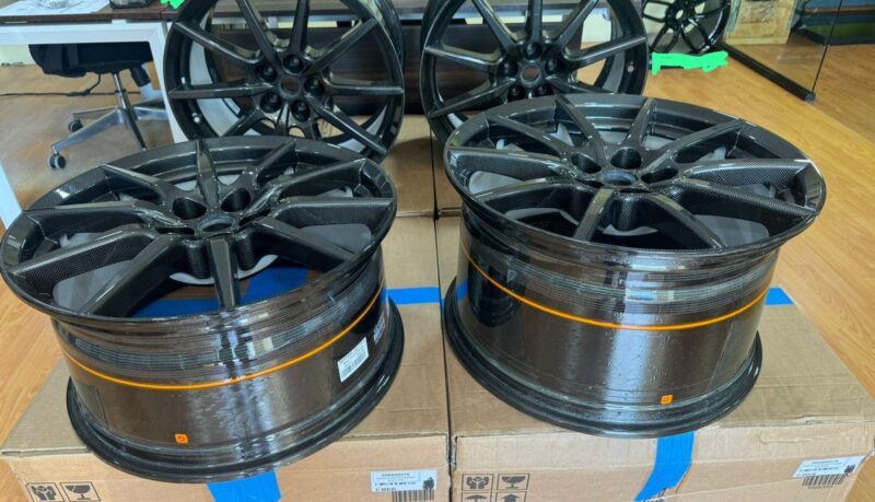 フェラーリ 812シリーズ用ホイールセット