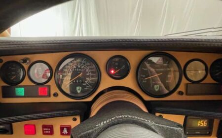 Lamborghini Countach Anniversary 1990 17,000km