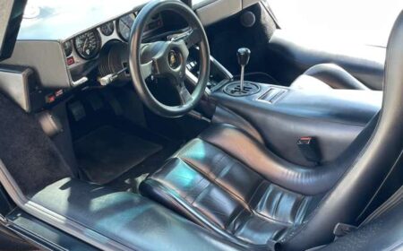 Lamborghini Countach LP5000S 1984 35,000km