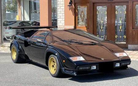 Lamborghini Countach LP5000S 1984 35,000km