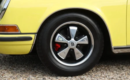 ポルシェ 911 S クーペ 1971 16,018km