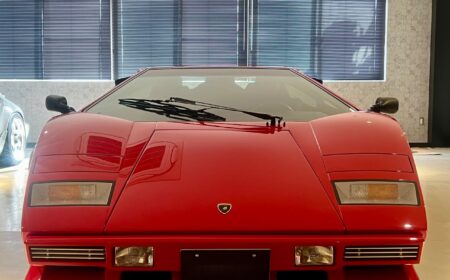 Lamborghini Countach Quattrovalvole 1985 24,000km
