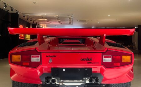 Lamborghini Countach Quattrovalvole 1985 24,000km