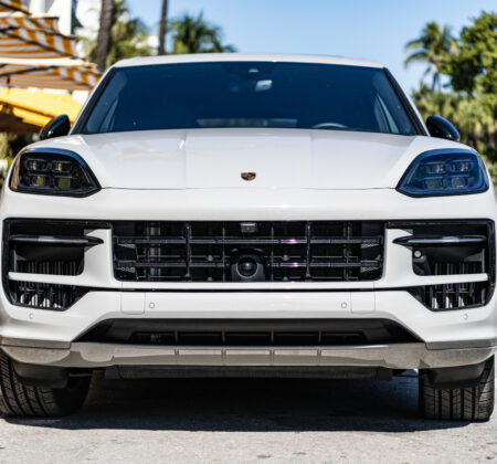 気品漂うカシミアの鎧