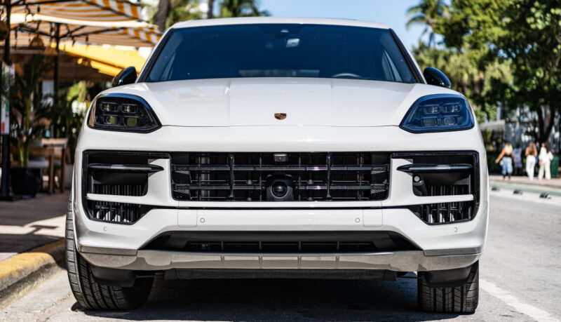 ポルシェ カイエン GTS