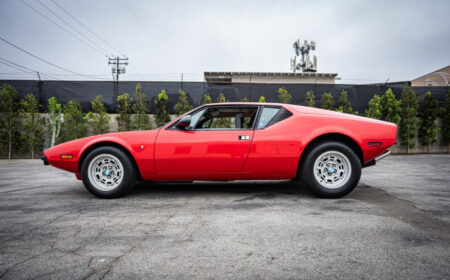 デ･トマソ パンテーラ 17,000マイル 1971