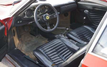 フェラーリ 246GT 1971 37,000km