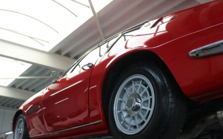 マセラティ ギブリ 4.7 1969 91,278km