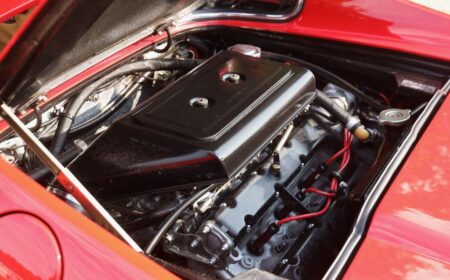 フェラーリ 246 ディーノ 1974 67,378km