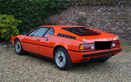 BMW M1 ファクトリー テストカー 工場製作3号車 1980 21,000km