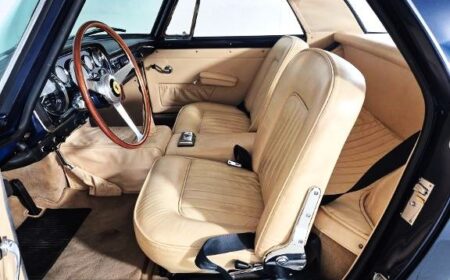 エレガントなフェラーリ 250 GT S2 クーペ 1963