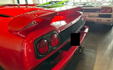 Lamborghini Diablo VT Roadster Red 1999 47,000km