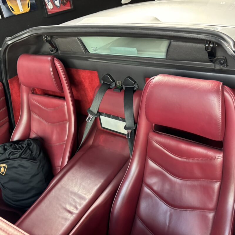 Lamborghini Diablo VT Roadster White 1999 54,300km