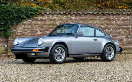 ポルシェ 911 3.2 25周年記念モデル 1988 99,488km