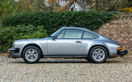 ポルシェ 911 3.2 25周年記念モデル 1988 99,488km