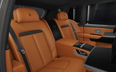 ロールス･ロイス カリナン シリーズII ブラックバッジ 新車