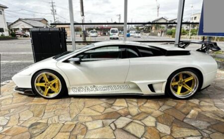 Lamborghini Murciélago 2011