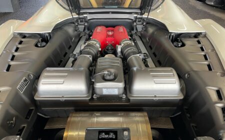 Ferrari F430 Spider 2009 5,000km