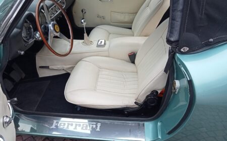 フェラーリ カリフォルニア スパイダー トリビュート 1965 4,462km