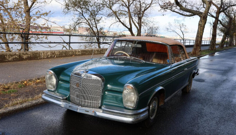 メルセデス･ベンツ 300SE カブリオレ RHD 1965