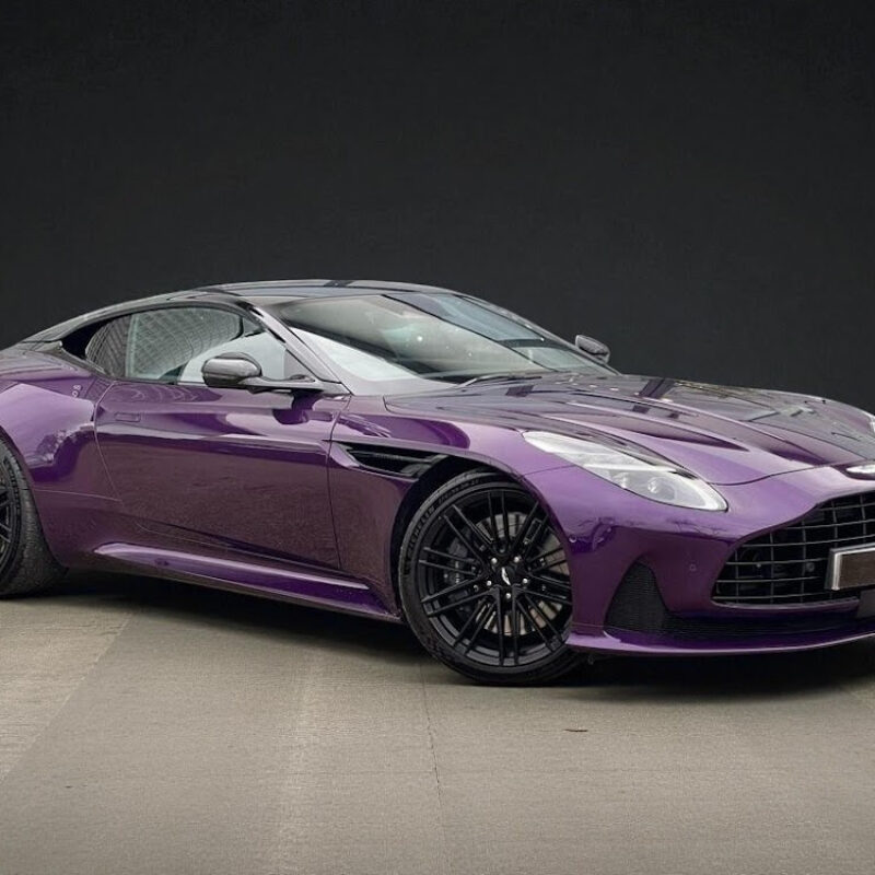 アストン･マーティン DB12 2025 1,600km