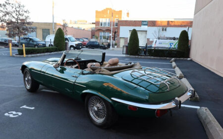 ジャガー XKE シリーズ III 1972