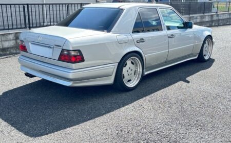 Mercedes-Benz E500 6.0 AMG Limited