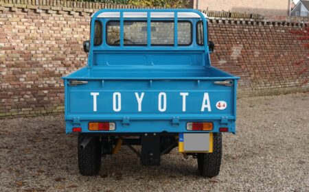 トヨタ ランドクルーザー BJ45 LWB ピックアップ 1982 252,578 km