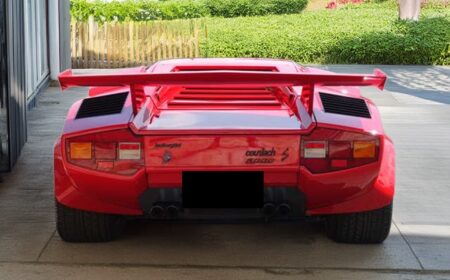 Lamborghini Countach LP5000S