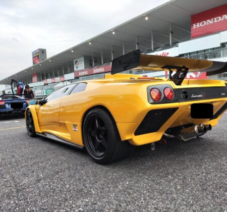 Aerodynamics Pushed to the Edge: The Combat-Spec Diablo.