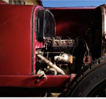 The Essence of a Pre-War Racer, Still in Motion