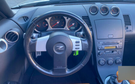 ニッサン 350 Z ロードスター 3.5 V6 2006