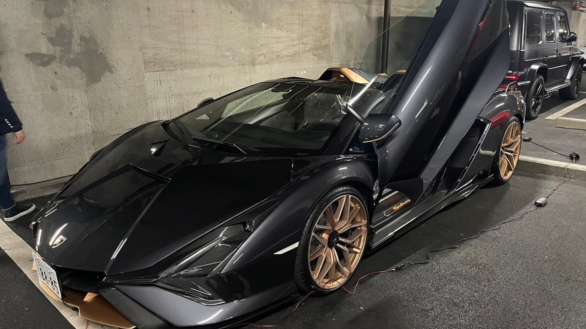 Lamborghini Sian Roadster