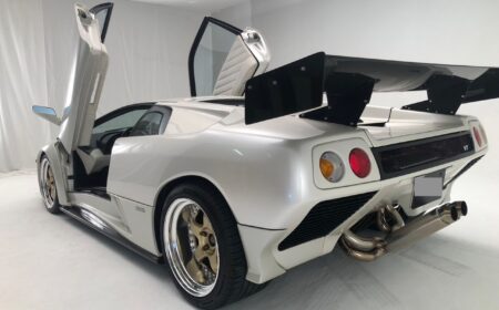 Lamborghini Diablo VT 1993 23,000km