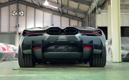 Lamborghini Revuelto 2025 140km