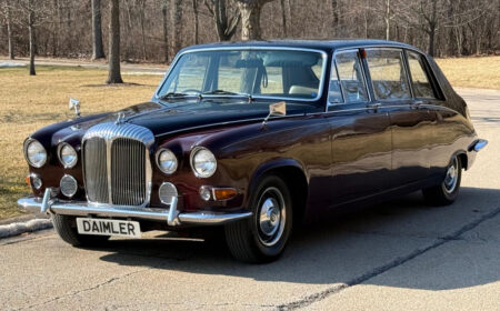 ダイムラー DS420 リムジン 1976