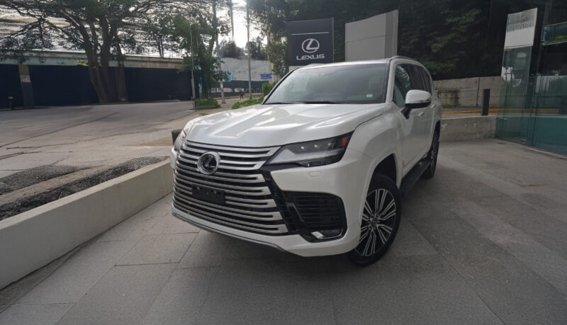 レクサス LX700H ラグジュアリー AWD 2026