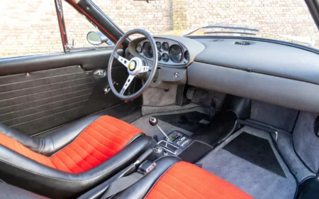 フェラーリ 246 GT ディーノ Lシリーズ 1970 1,673km