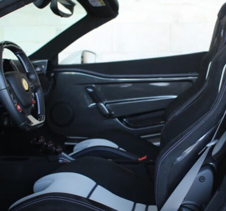 A Sea of Carbon and 3D Racing Tech