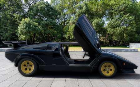 Lamborghini Countach LP5000S 1984 35,000km
