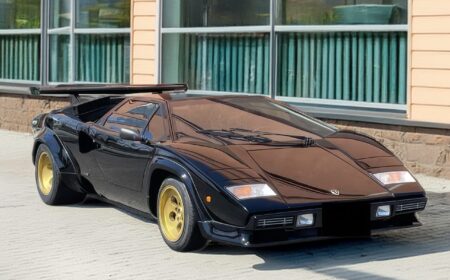 Lamborghini Countach LP5000S 1984 35,000km