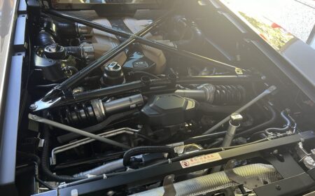 Lamborghini Countach LPI 800-4 2022 350km
