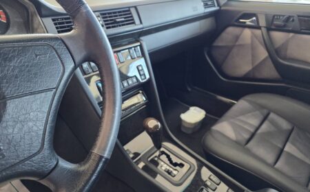 Mercedes-Benz E500 6.0 AMG Limited 1995 140,000km