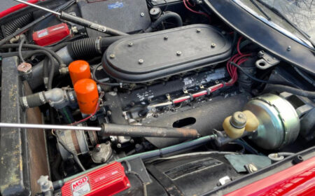 フェラーリ 365 GTB/4 デイトナ 1972 30,000マイル