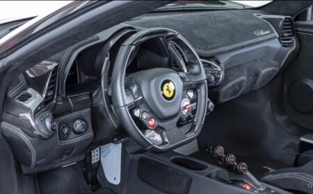 Ferrari Speciale Nero 2014 15,000km