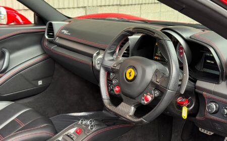 Ferrari 458 Spider 2015 8,000km