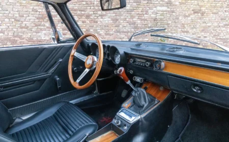 アルファロメオ 1300 GT ジュニア ベルトーネ 1971 32,931km