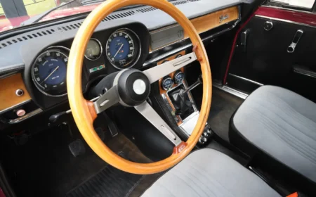 アルファロメオ ジュリア 1300 ヌオーヴァ スーパー 1975 11,933km